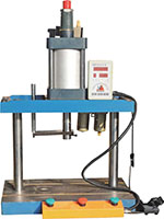 氣動(dòng)精密壓力機(jī)JBS-1.5H